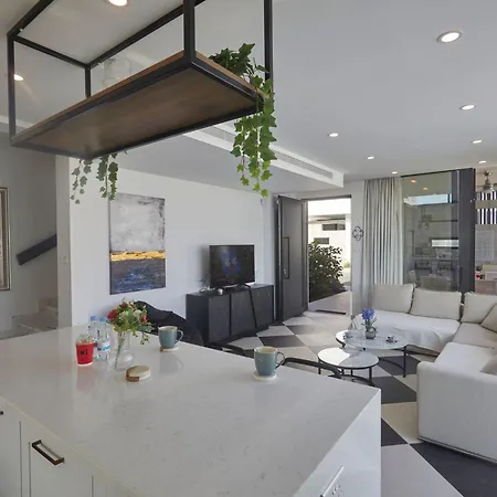 Almaria Alm08 By Interhome