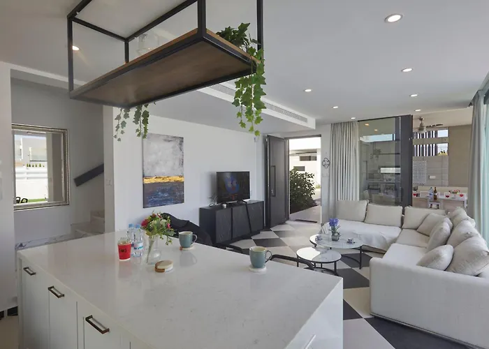 Almaria Alm08 By Interhome